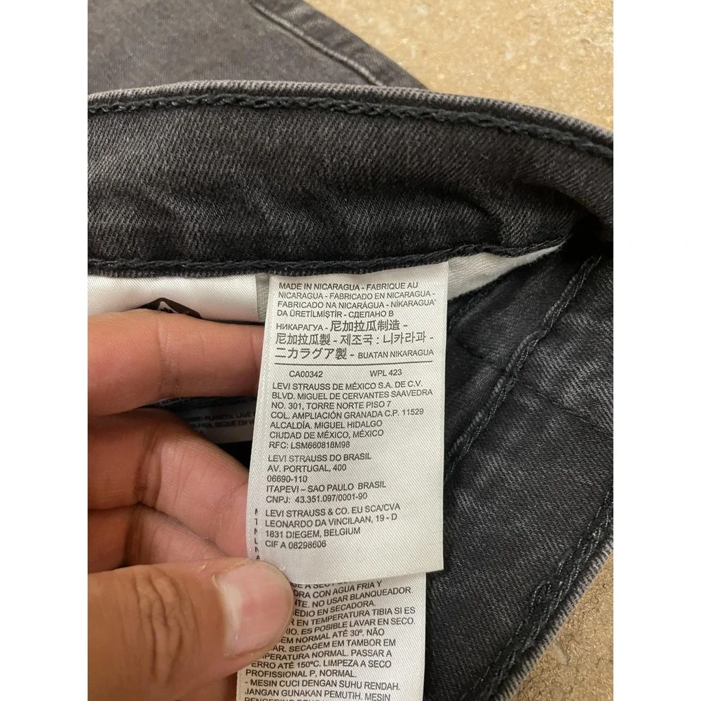 Levis 511‎ Jeans Mens 34x30 Black Denim Slim Fit Tapered Leg Zip Fly Waterless
